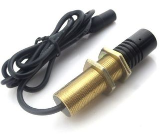 الصين M16 * 1 650nm 50mw Red Dot Line Cross Line Laser Diode Module with Screw Thread للأدوات الكهربائية المزود