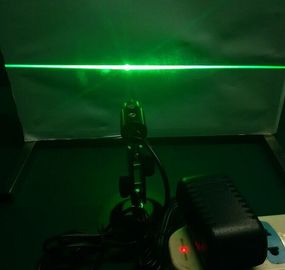 وحدات ليزر خط أخضر من الدرجة الصناعية عالية الاستقرار 520nm 30mw للأدوات الكهربائية وأداة التسوية المزود