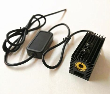 الدرجة الصناعية DC 12-24V 532nm 50mw Green Multi-Dot Laser Module مع HeatsinkFor Laser Stage Light المزود