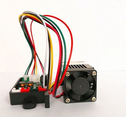 وحدة الليزر النقطة الزرقاء ذات التردد المتردد 12 فولت 450nm 1.6W مع تعديل TTL لضوء مرحلة الليزر المزود