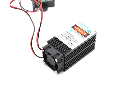 638nm 1W طاقة عالية 12V 1A وحدة الليزر الحمراء السميكة مع مروحة تبريد المزود
